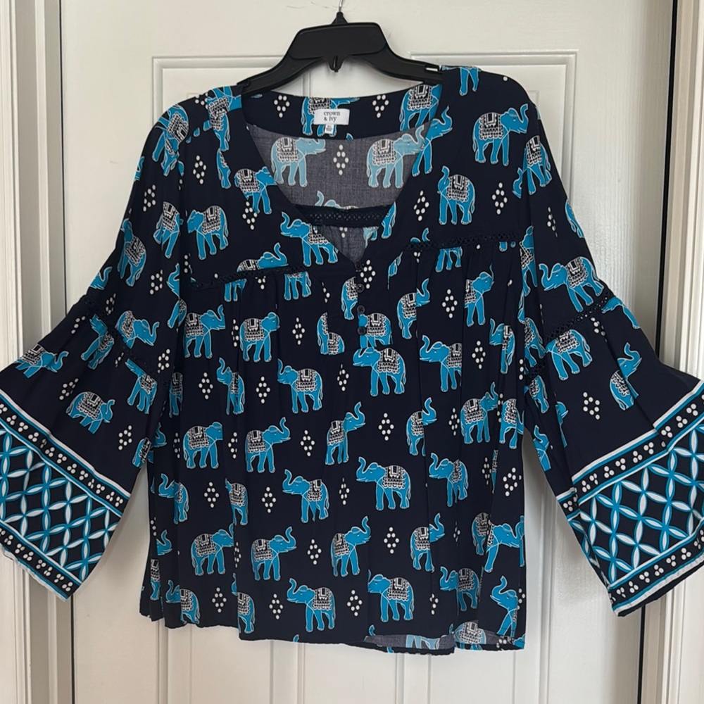 Crown & Ivy Blue Blouse Elegant Top